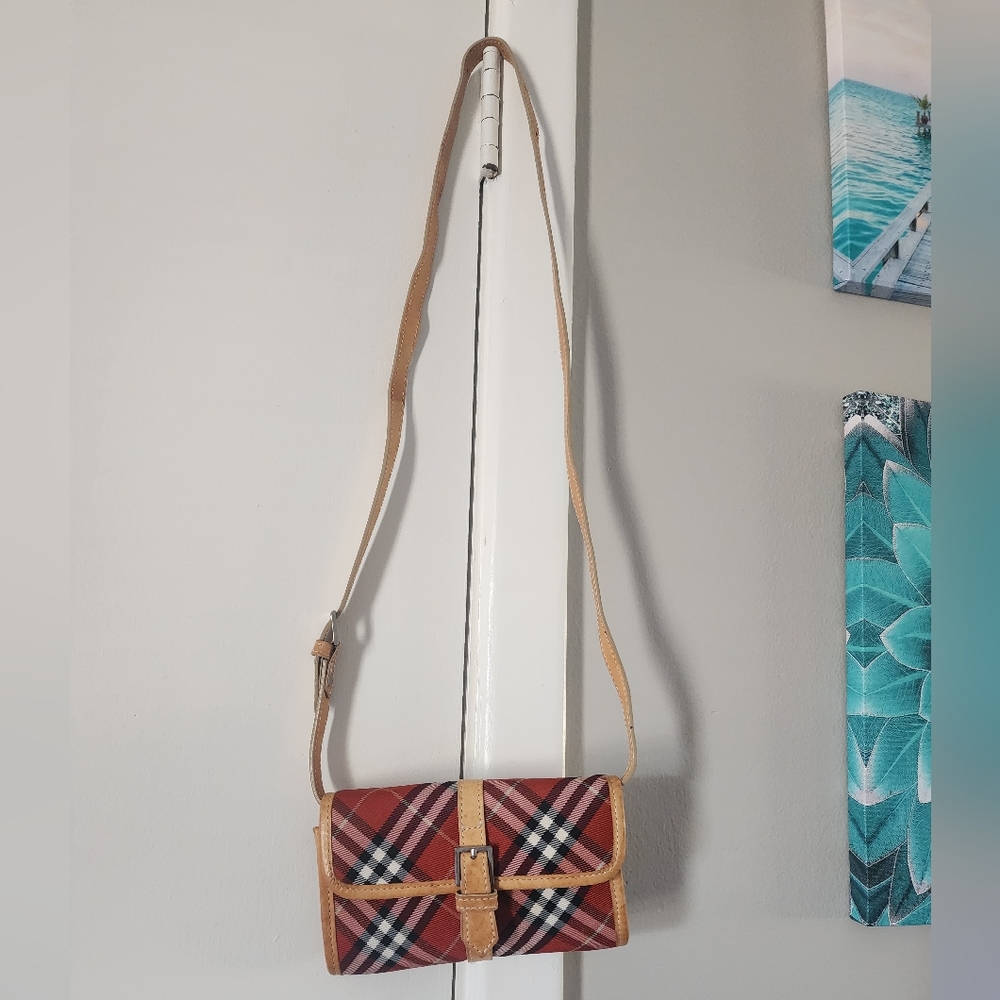 Burberry LONDON belt Bag or Crossbody Bag